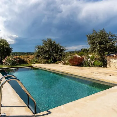 Mas Provencal Lou Pesquie - Avec Piscine * Roquemaure (Gard)