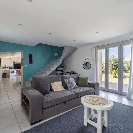 Mas Provencal Lou Pesquie - Avec Piscine Holiday home Roquemaure (Gard)